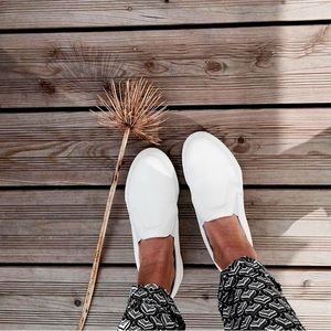 White Sneakers size 37